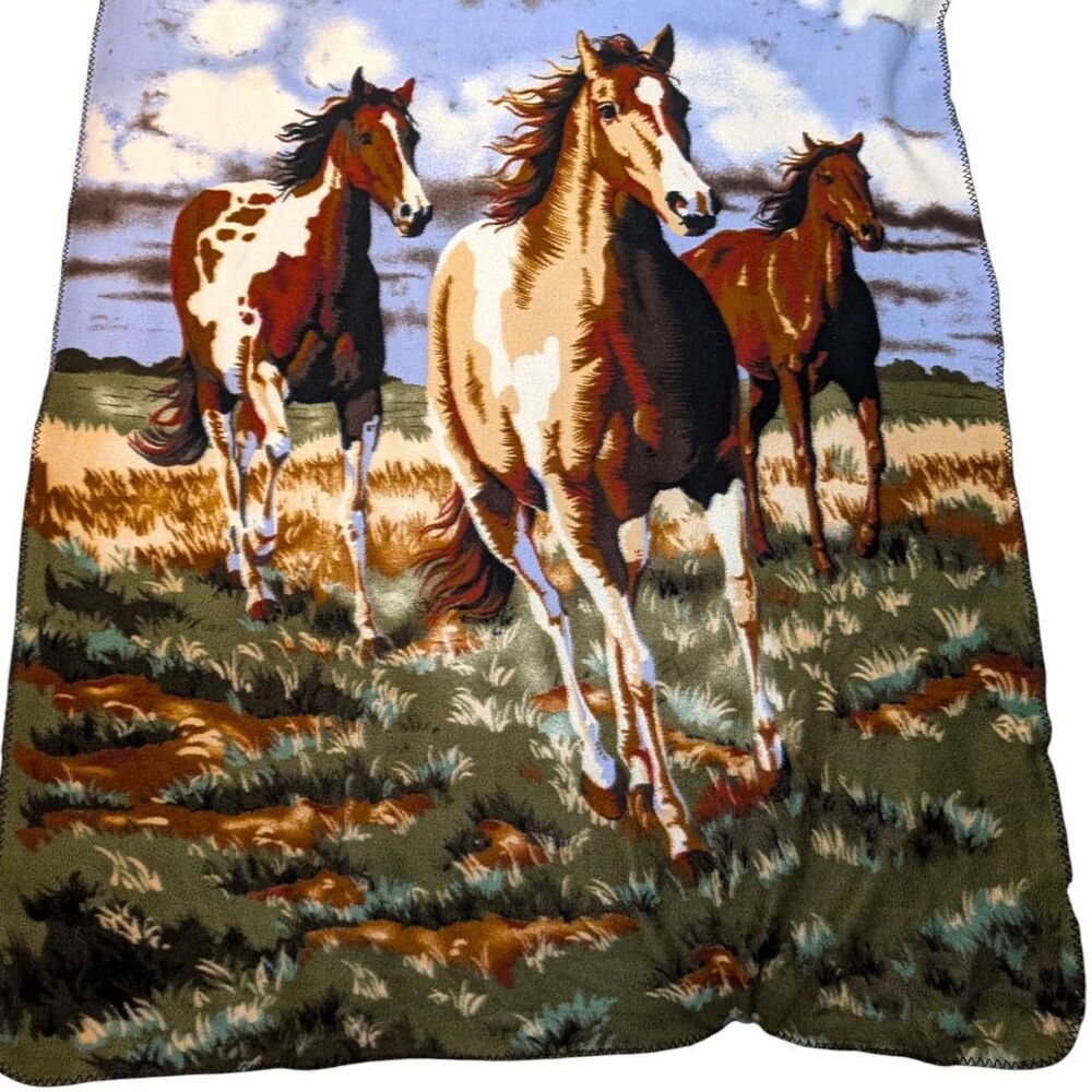 Wild Horses Fleece Blanket Throw Western Paint Horse Graphic 48" X 60" Mustangs